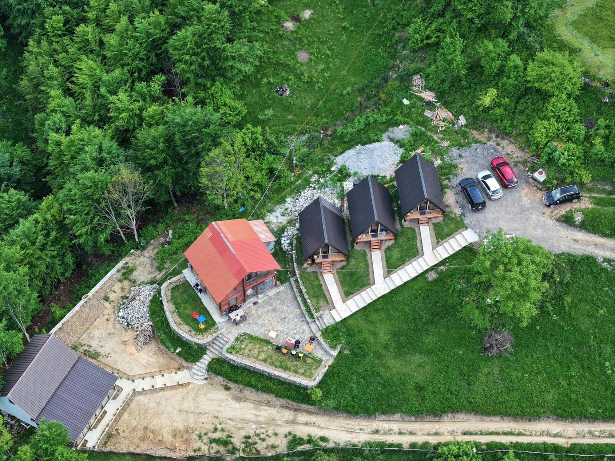 Guest House Astrit Villi Тети Экстерьер фото